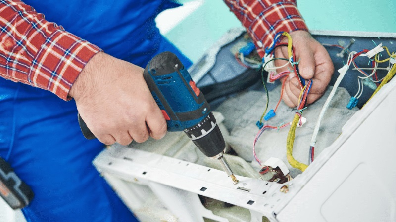 Köprübaşı Baykan Baykan çamaşır makinesi kart tamiri – Su almama arızası orijinal parça ile giderildi. - Teknik servis örneği